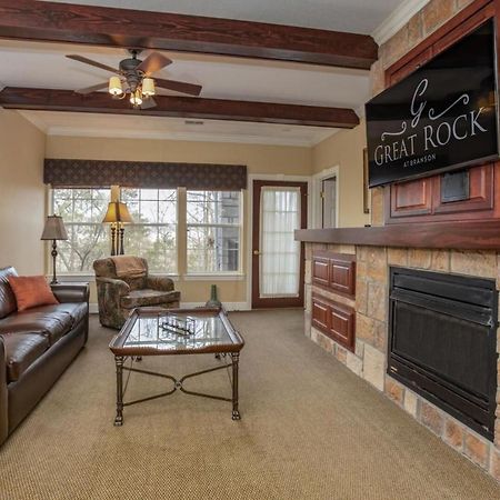 Branson'S Great Rock Retreat Apartment Bagian luar foto