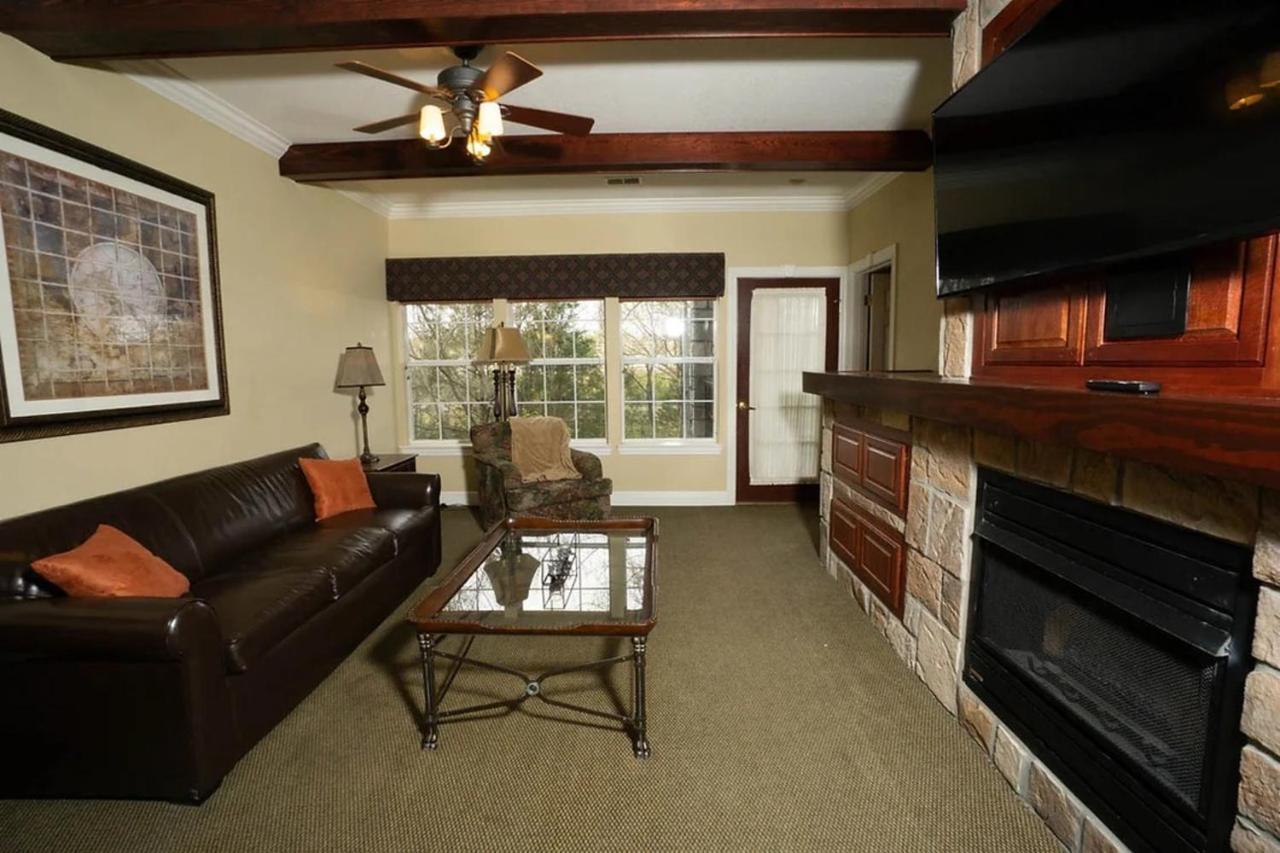 Branson'S Great Rock Retreat Apartment Bagian luar foto
